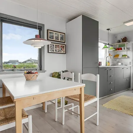 Taet Pa Vesterhavet Sj858 Nyaraló *